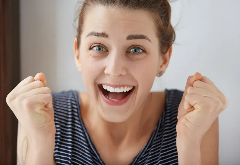 Professional Teeth Whitening How It Brighten Smiles Safely-01.webp